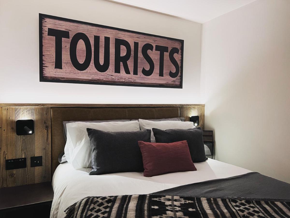 Loft 11 Stunning Luxury Nyc Loft Style Interior Designed 2Bd Apartment Excellent City Centre Location Mezzanine Cinema Room Designer Furniture Amazing Space Douglas Luaran gambar