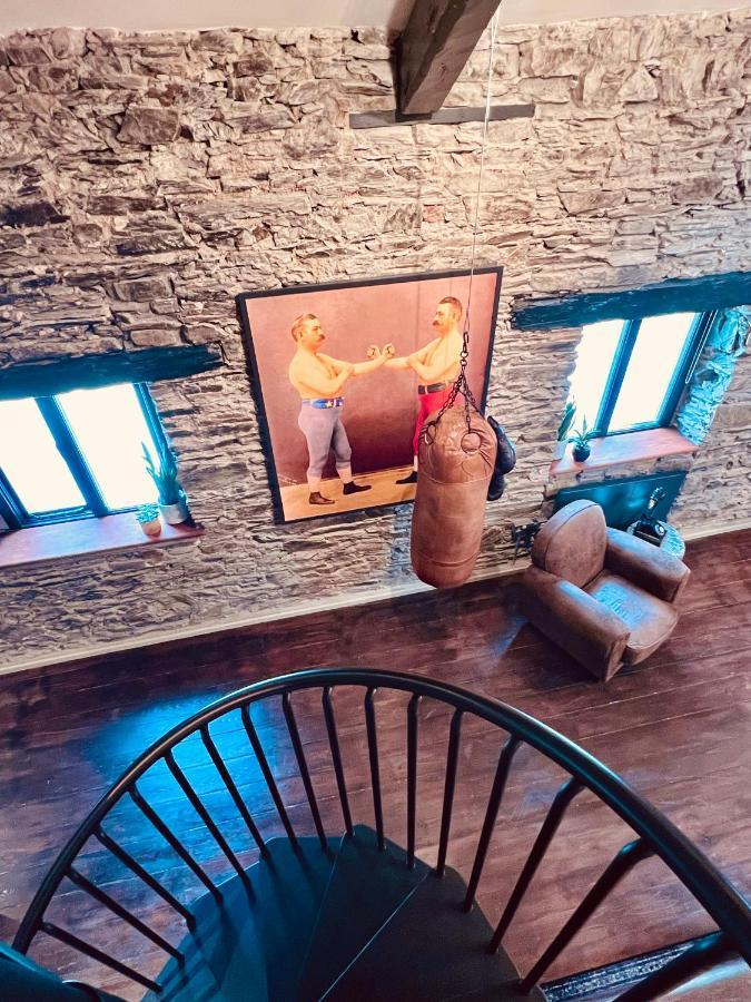 Loft 11 Stunning Luxury Nyc Loft Style Interior Designed 2Bd Apartment Excellent City Centre Location Mezzanine Cinema Room Designer Furniture Amazing Space Douglas Luaran gambar